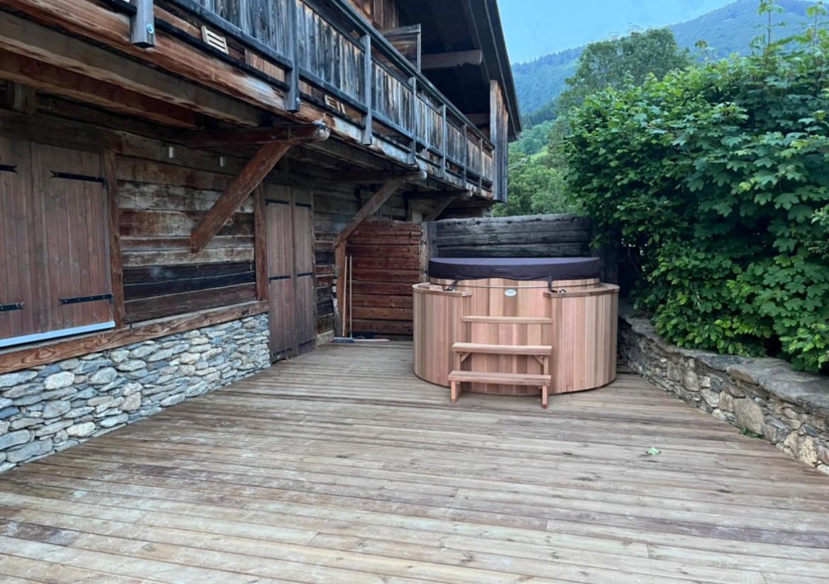 Le Chalet Du Cret - 8 Pers, Tout Confort Avec Jacuzzi Нотр-Дам-Дьо-Белкомб Екстериор снимка